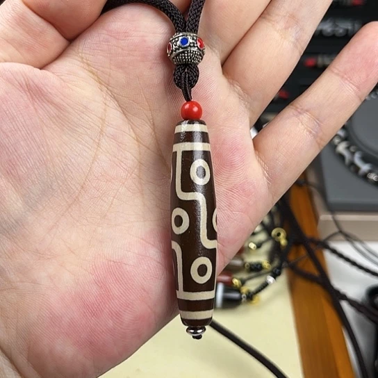 玛瑙/玉髓颈饰合金