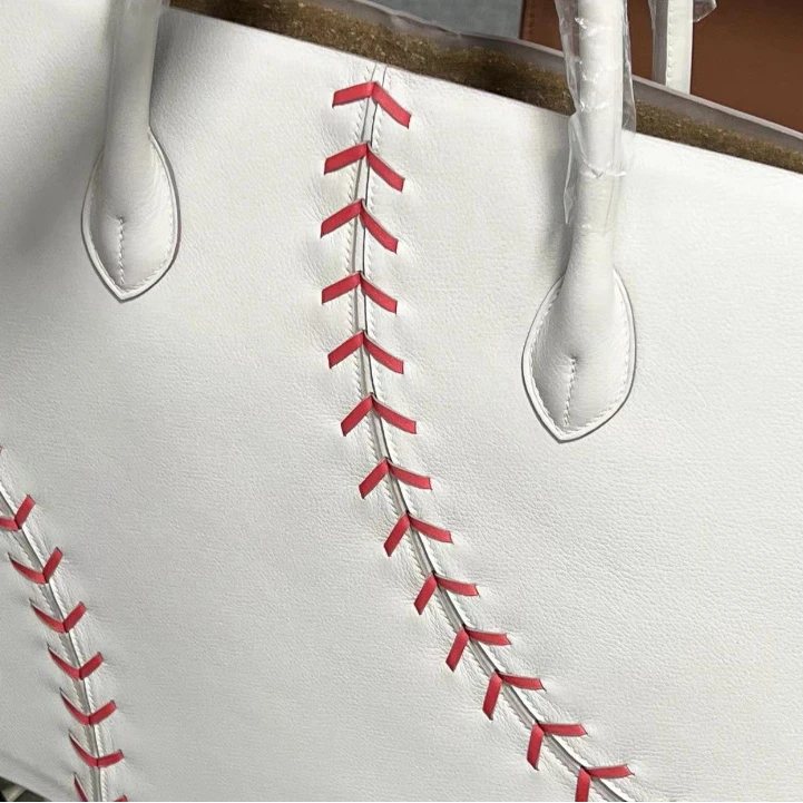 Un doux一只甜 医生包 26cm 全钢五金蜡线