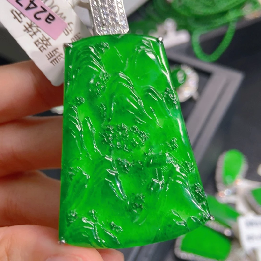 翡翠吊坠(不含链)未镶嵌