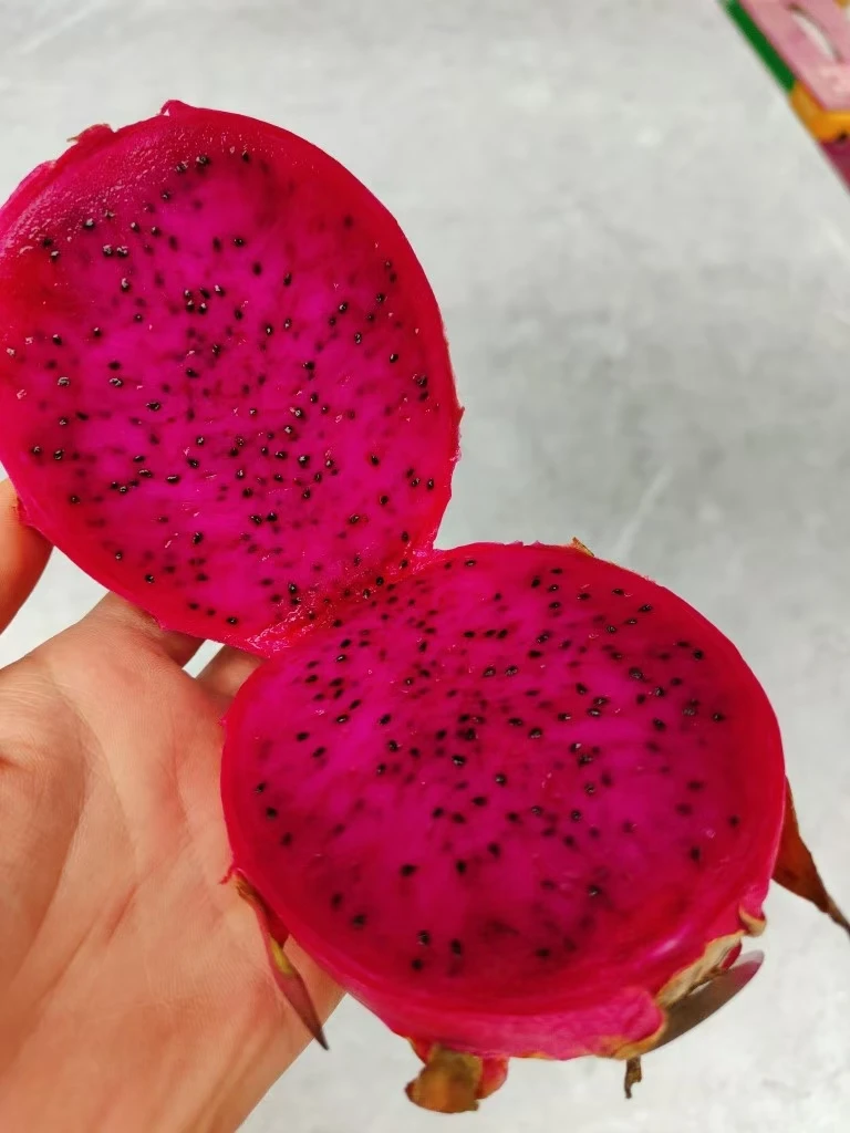 仓仓果鲜达(红心火龙果)新鲜，5个和9个两规格