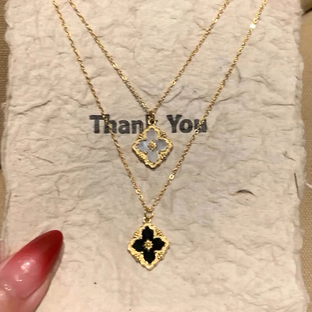 钛钢贝壳项链 060 四叶草项链女高级感拉丝工艺时尚轻奢