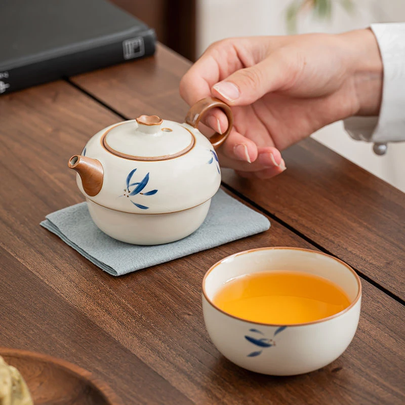 C138汝窑一人饮快客杯旅行茶具茶水分离泡茶办公杯便携茶壶带开片