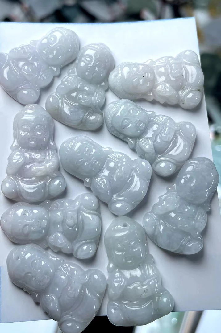 天然缅甸翡翠A货宝宝佛仅发一件