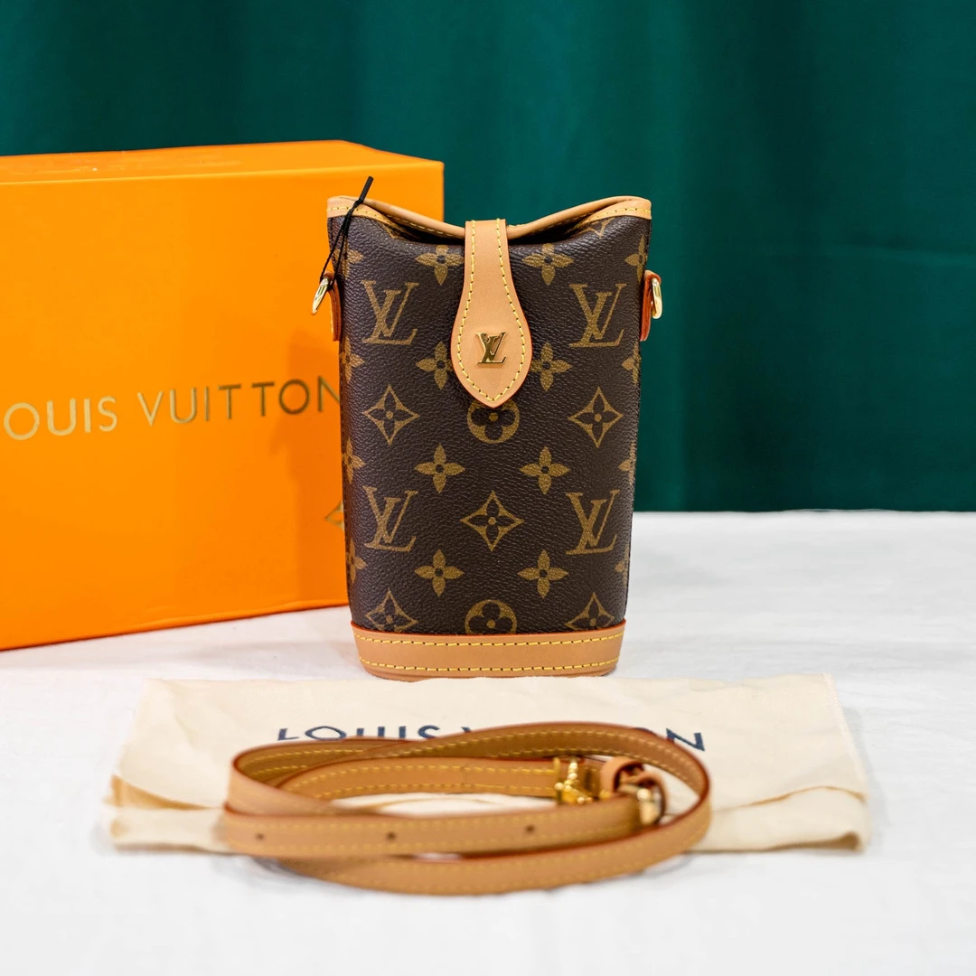 99新 LouisVuitton/路易威登 LV老花薯条包 编码824001