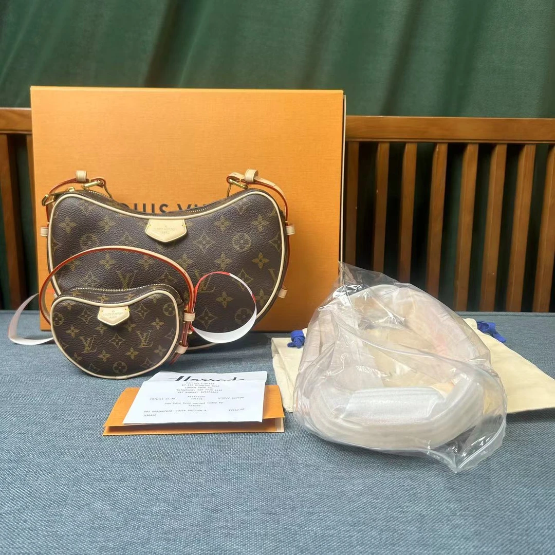 99新 LouisVuitton/路易威登 +1闲置新 LV豌豆子母全套