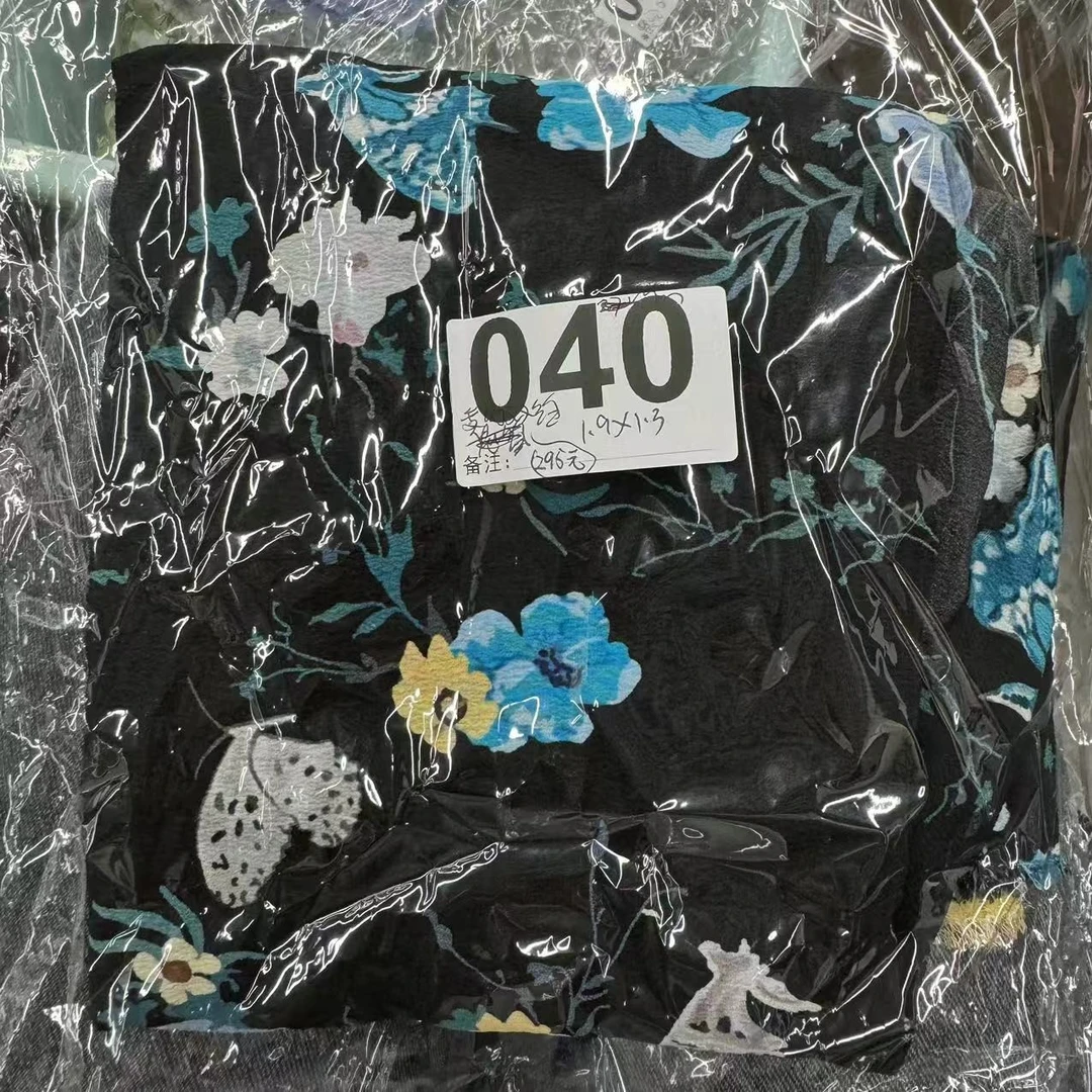 精品零料桑蚕丝变化双绉1.9*1.3编号040