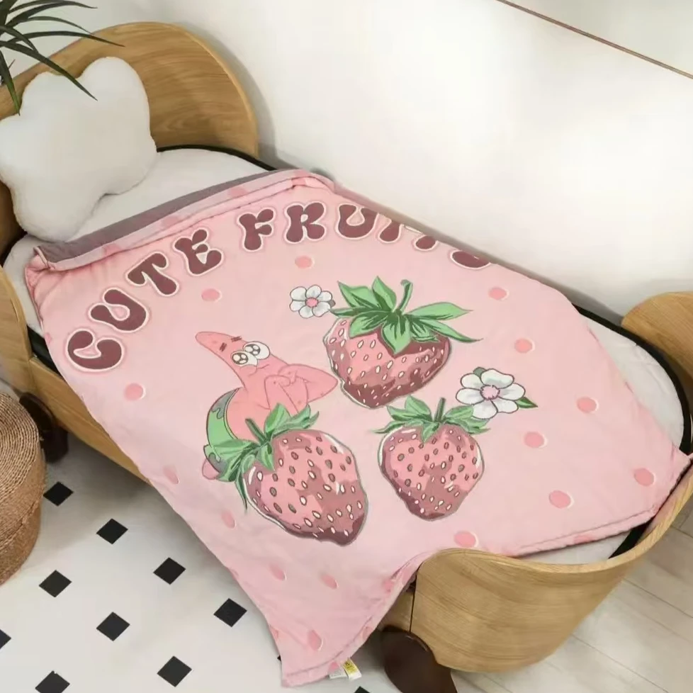 【温暖居家】泡芙被120x150cm-草莓派大星