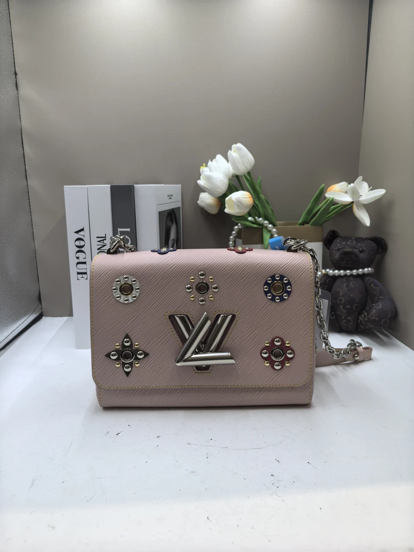 95新 LouisVuitton/路易威登 茉上/lv twist扭一扭
