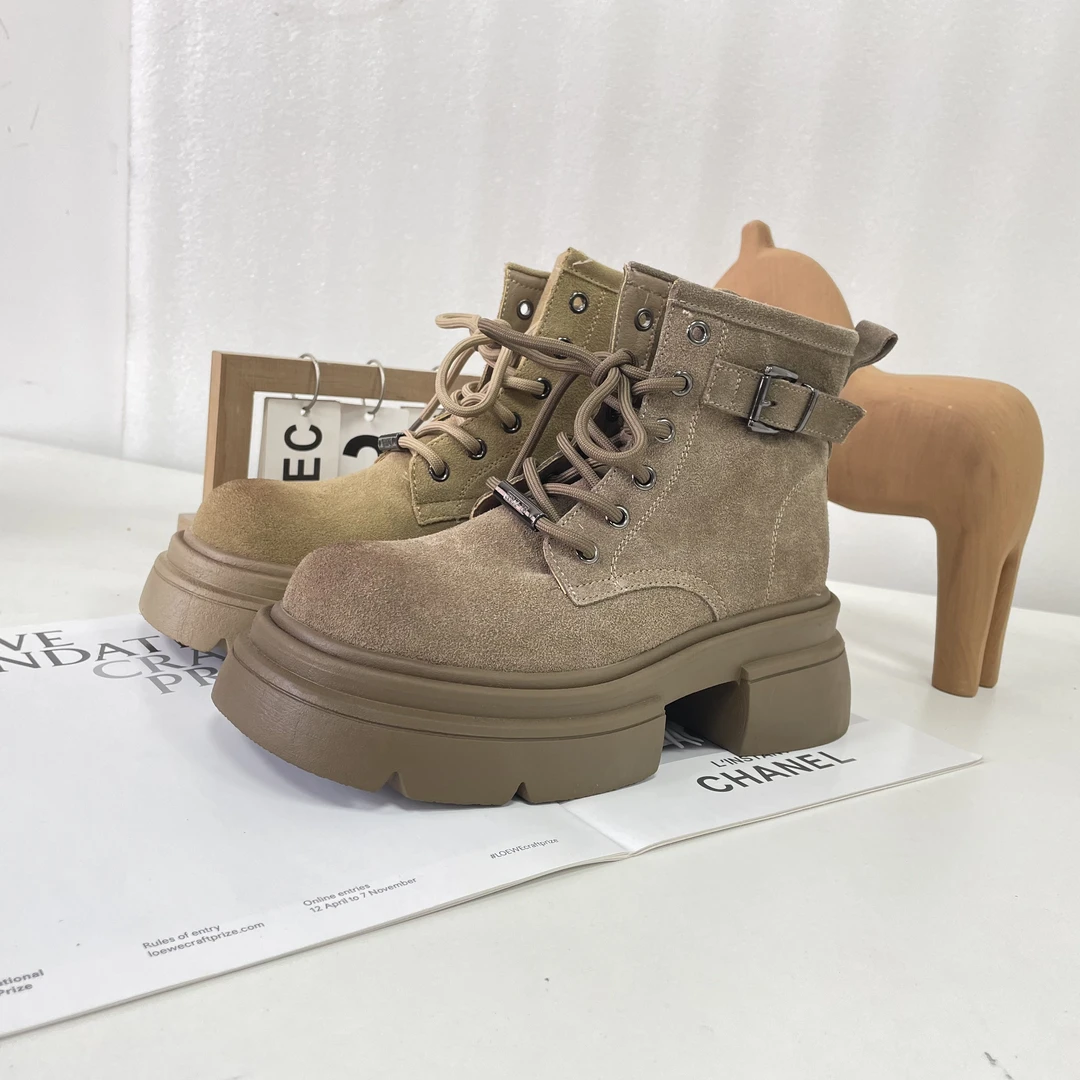 2024春季新款时尚百搭厚底休闲女鞋英伦风圆头马丁靴5156-12