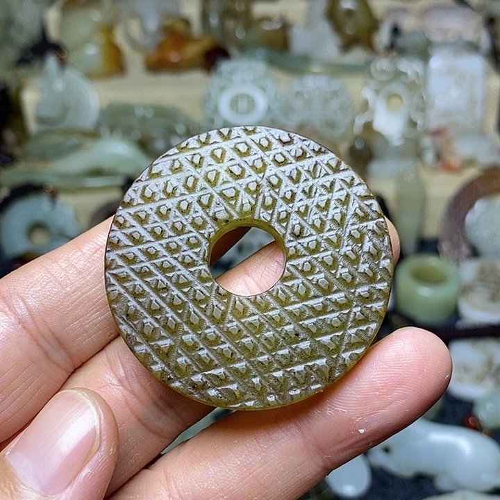 和田玉挂件未镶嵌