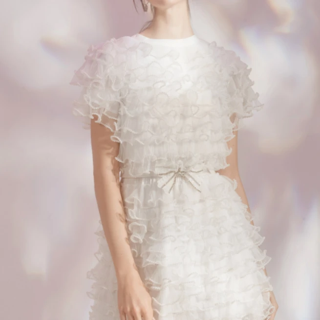 WARDROBES BY CHEN白色生日气质优雅珍珠边饰层叠连衣裙AW18D1005