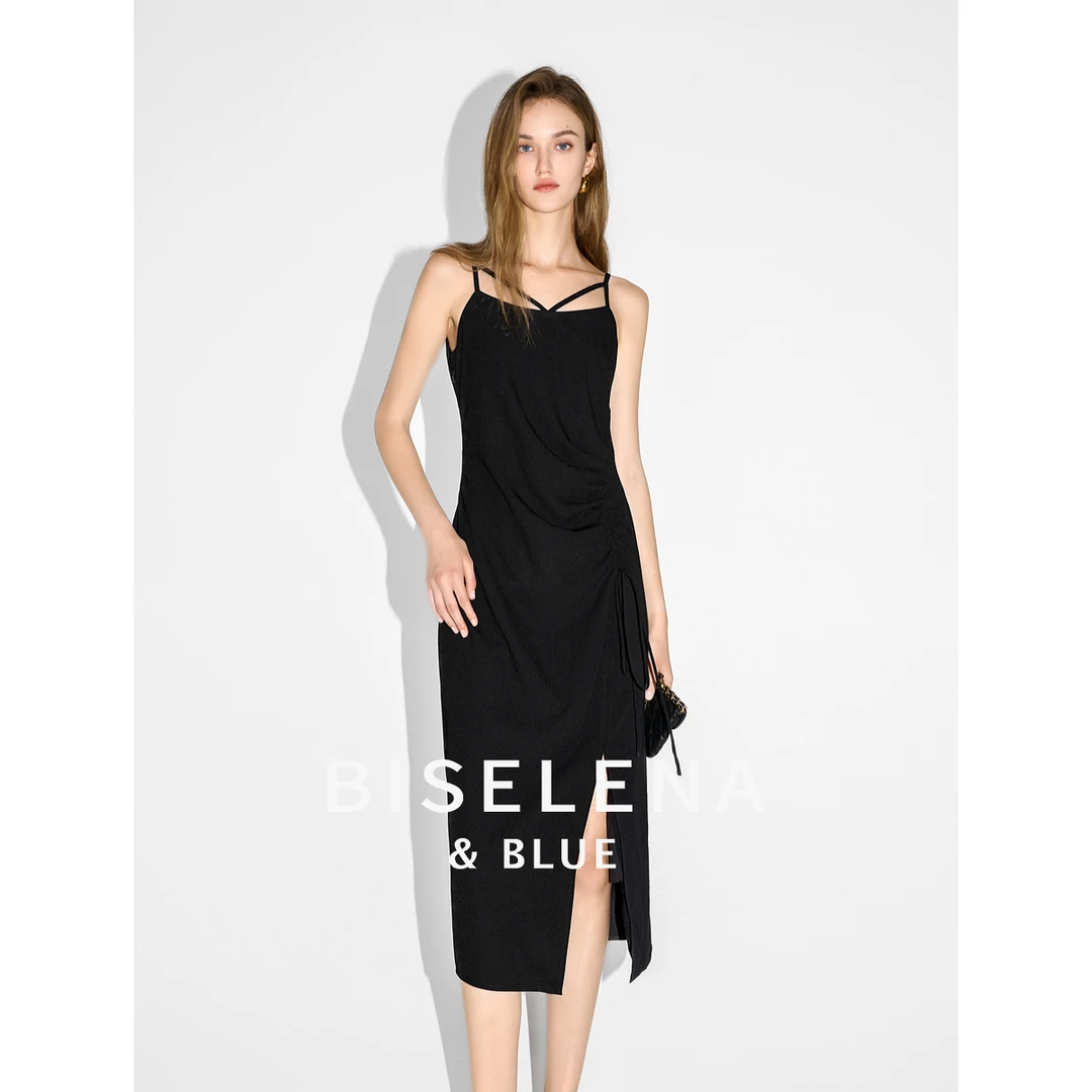 2960贝茜妮法式设计感吊带连衣裙女新款复古修身显瘦开叉