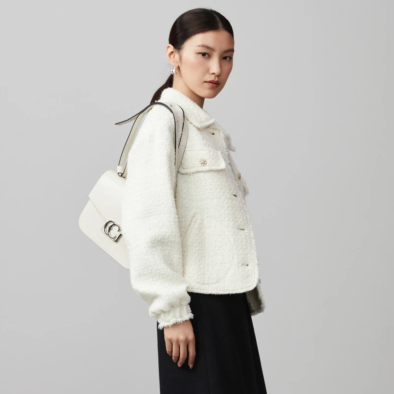 【情人节】【专柜新品】上衣女外套秋季女外套小香白色柔软短