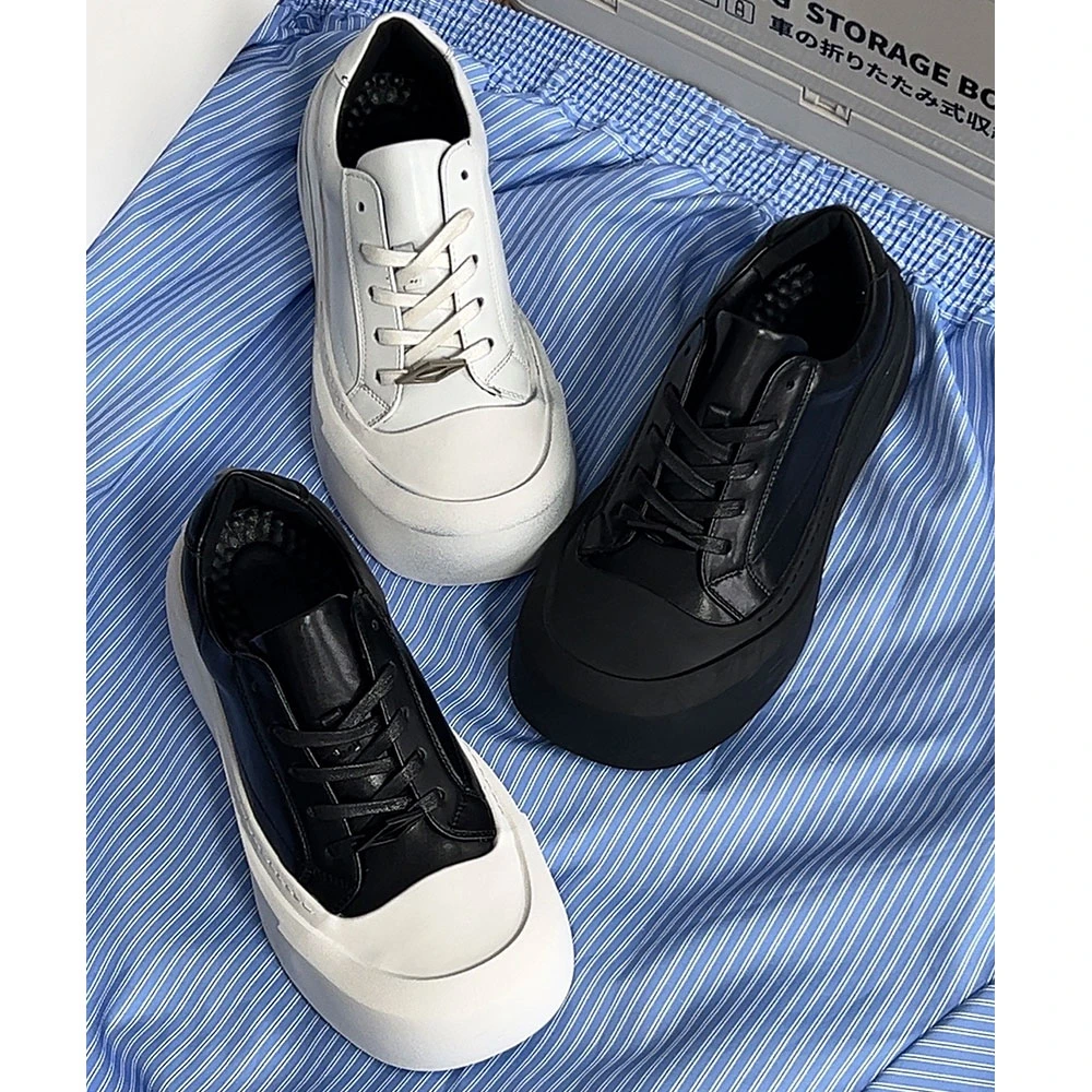 尹政贤 小众设计感皮面弯刀厚底板鞋男百搭通勤时尚增高休闲鞋潮