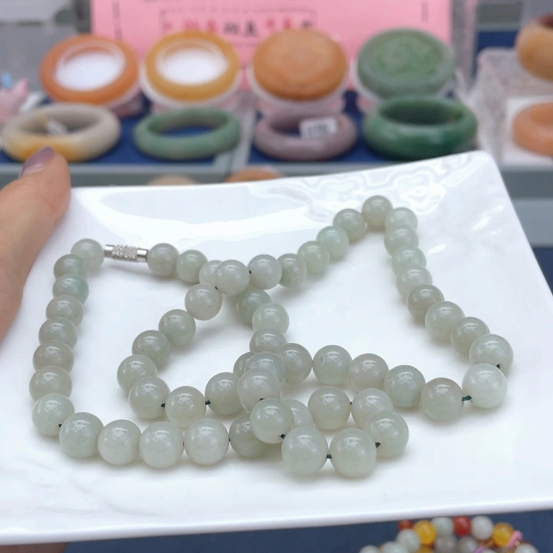 【闪购商品】石英质玉手镯未镶嵌