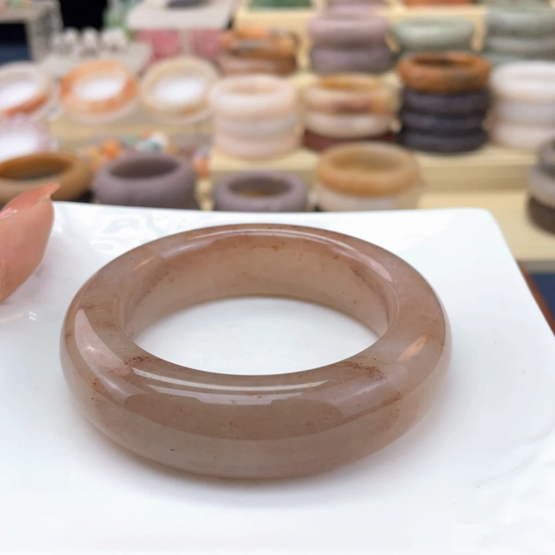 【闪购商品】石英质玉手镯未镶嵌