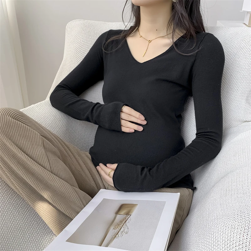 孕妇毛衣内搭打底衫秋冬季保暖V领低领春秋显瘦宽松大码内衬长袖