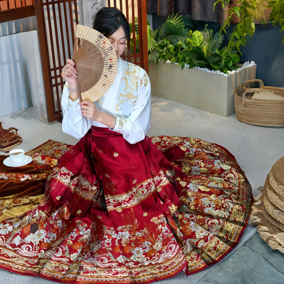 长歌星汉【美人鱼】元宵灯织金妆花冬季款气质长款新中式国风马面裙