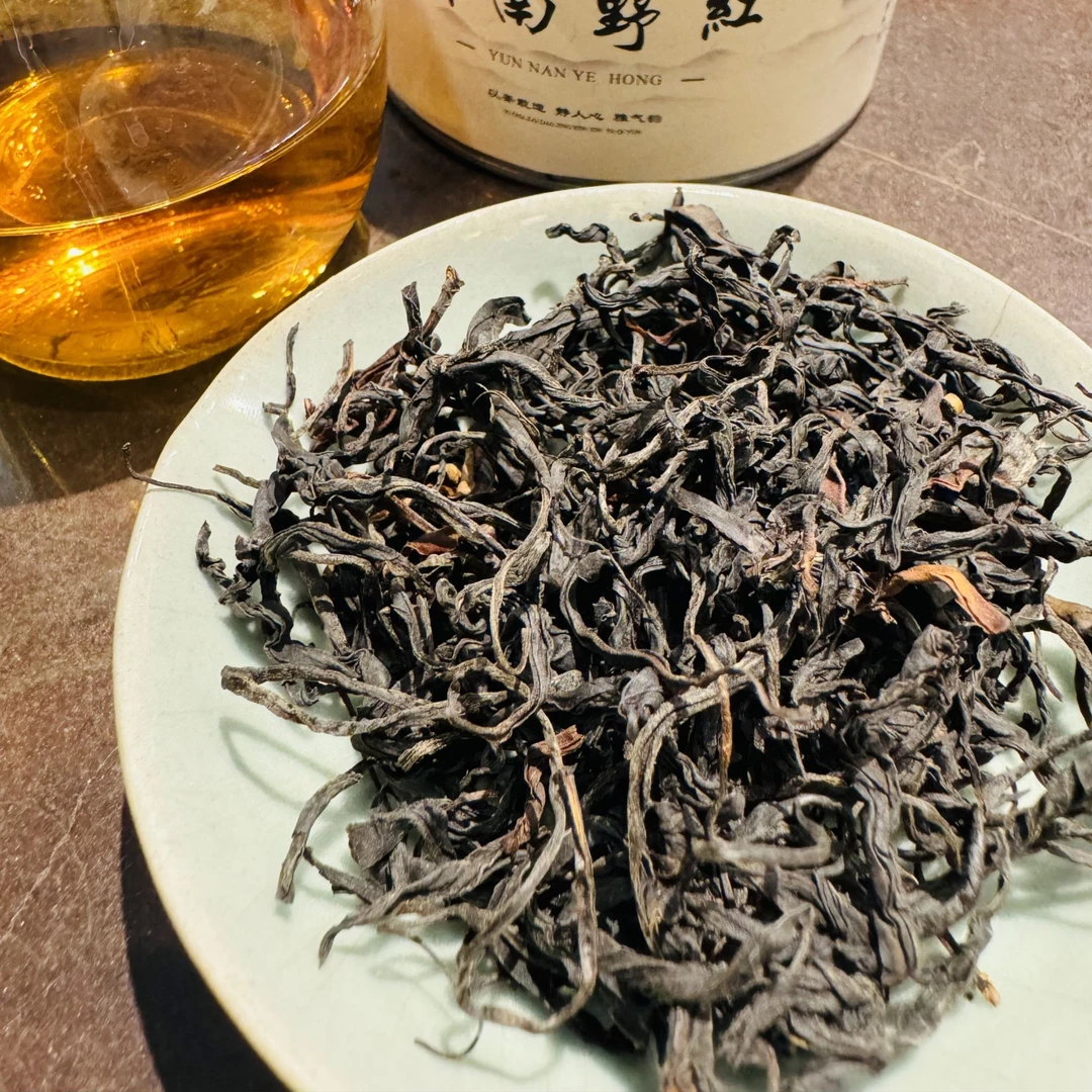 云南凤庆野生古树红茶