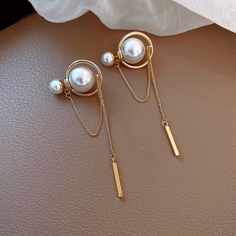 2023年新款潮流高级珠珠后戴式耳环女网红气质长款耳链小众耳饰品