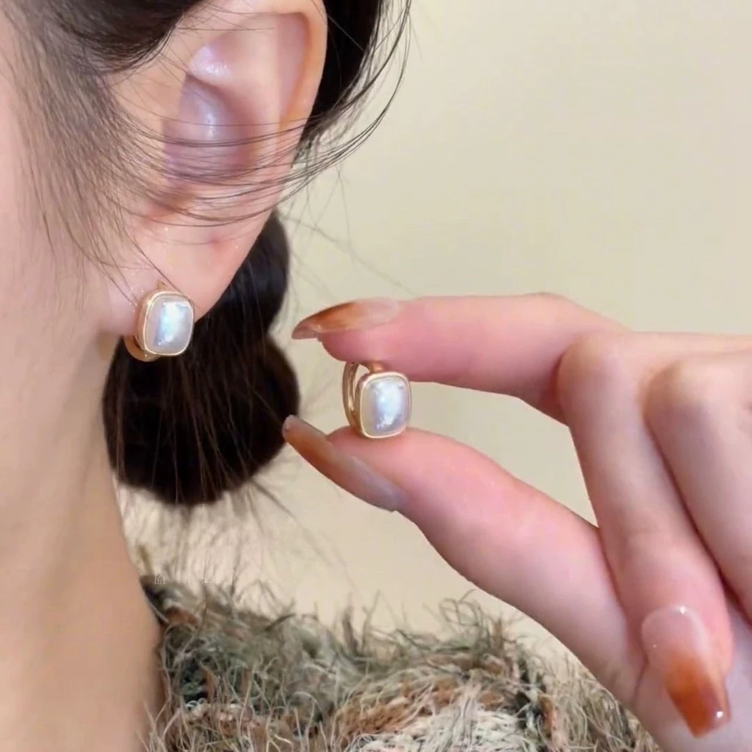 2023新款简约白色珠珠耳扣女气质轻奢时尚小众温柔ins风耳饰女潮