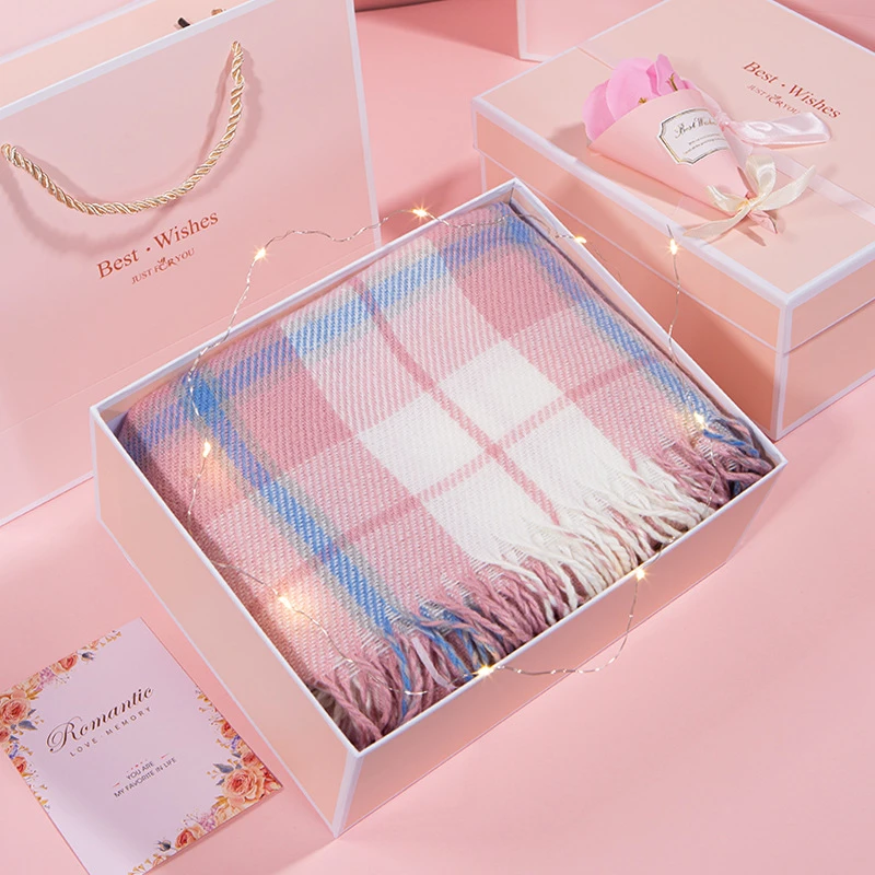 【粉丝专属】围巾女冬季礼盒高级感伴手礼冬季保暖围巾礼盒