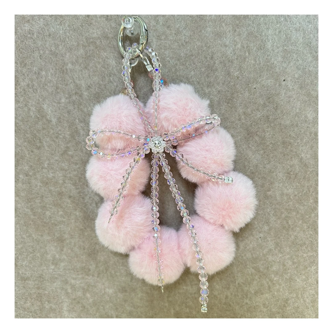 秋冬氛围感仙女风手腕毛球水晶锆石手机链包挂钥匙链小众韩系设计