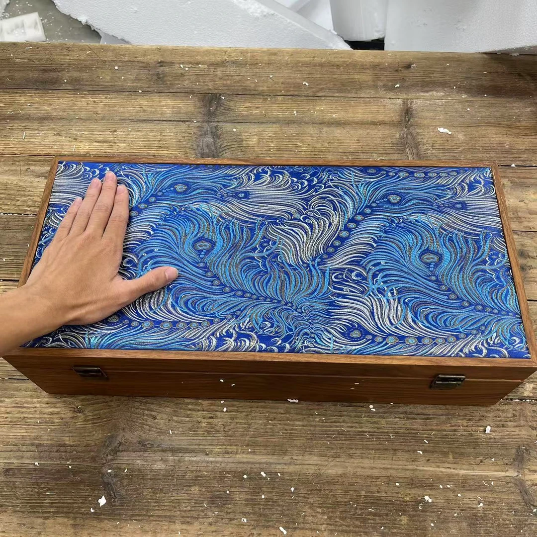 【闪购商品】孔雀纹蓝色影青镂花玲珑瓷茶具套装