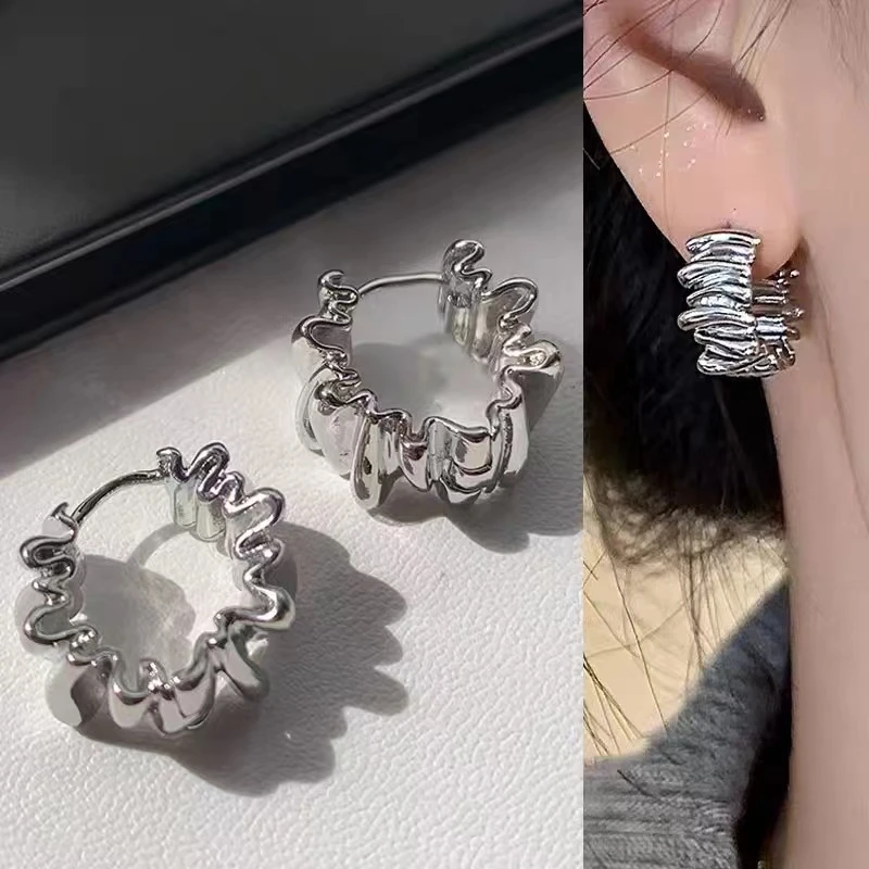 合金耳饰 法式复古不规则褶皱耳环耳圈新款耳钉气质耳饰轻奢耳扣