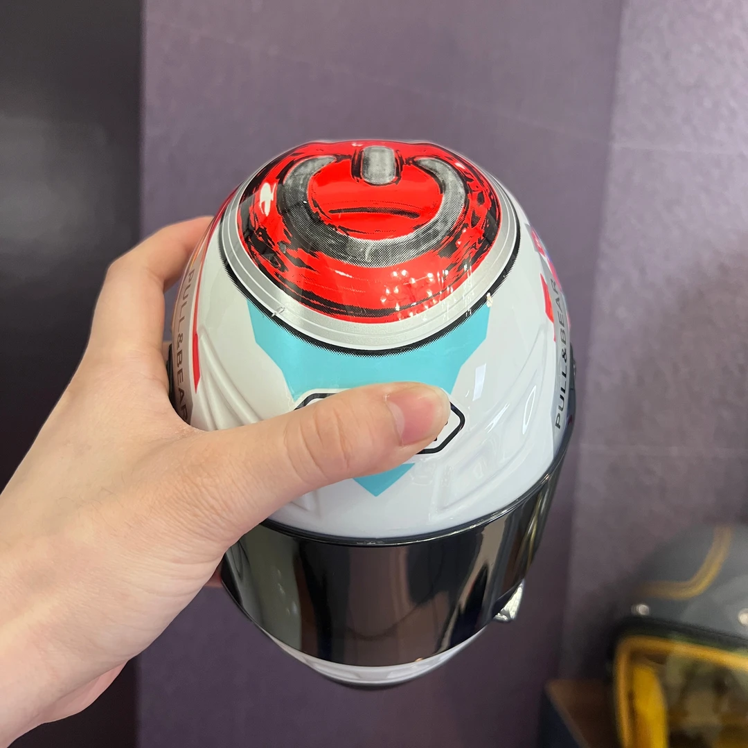 手办玩具小头盔.