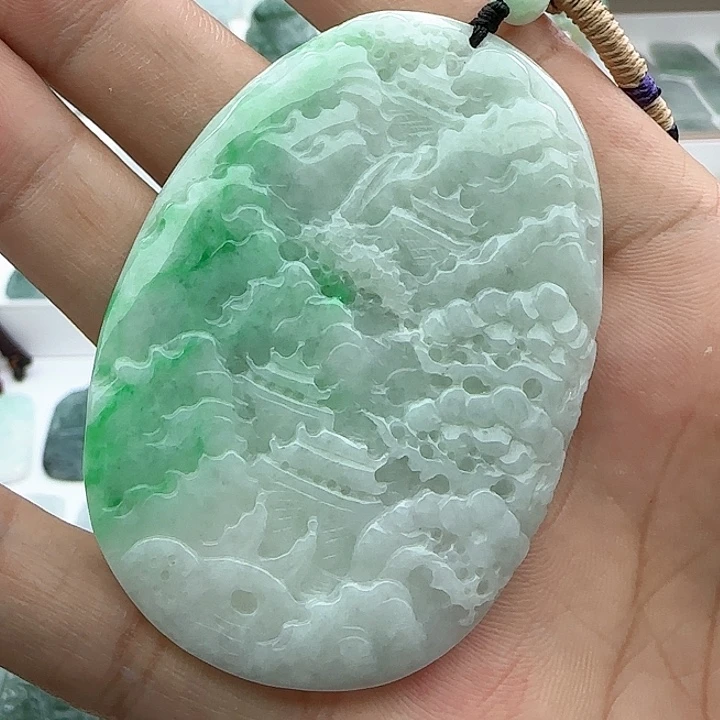 翡翠颈饰未镶嵌翡翠