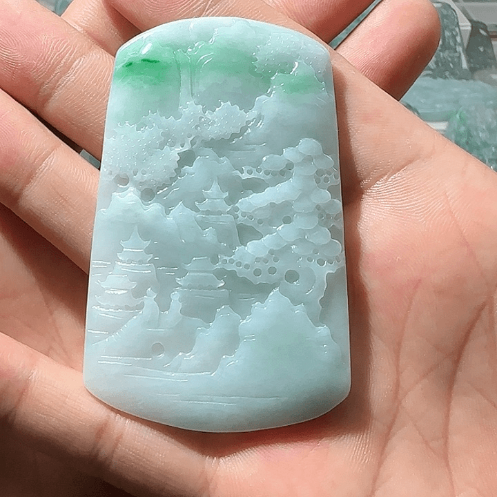 翡翠颈饰未镶嵌翡翠