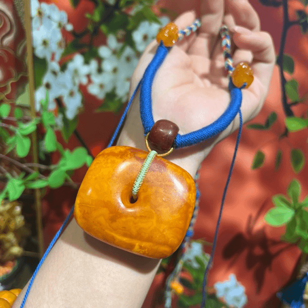 天然蜜蜡石膏蜡大藏扣大气妖花