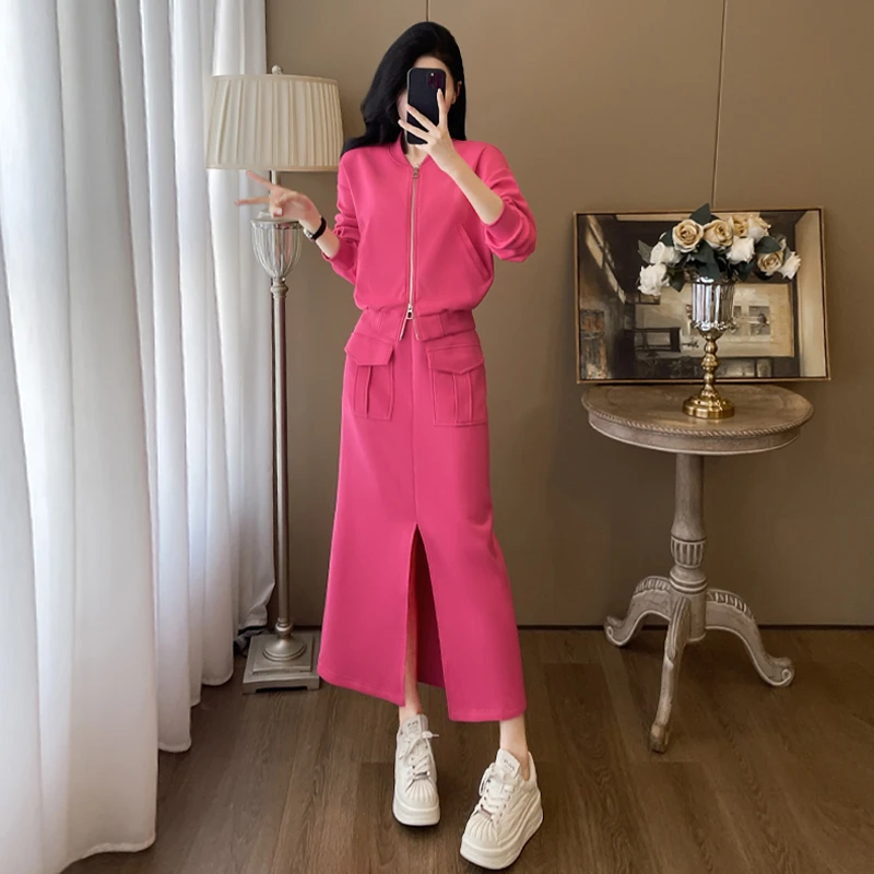 秋季多巴胺穿搭休闲时尚套装女装洋气玫红色外套上衣半身裙两件套