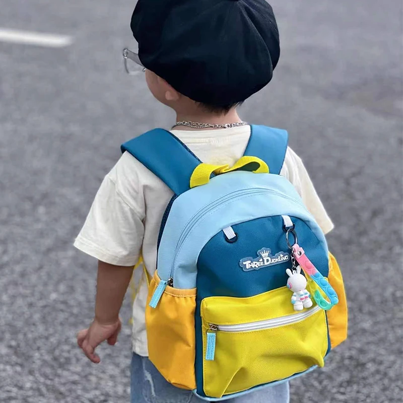 儿童书包多巴胺超轻户外背包男童女孩双肩背包幼儿园书包小书包