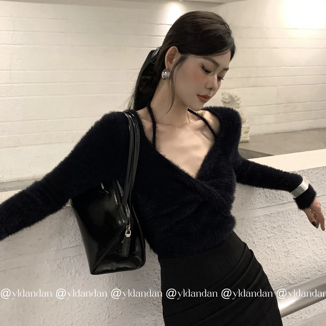 YLDdandan|毛毛性感挂脖貂毛纯欲设计感秋冬辣妹修身气质max毛衣