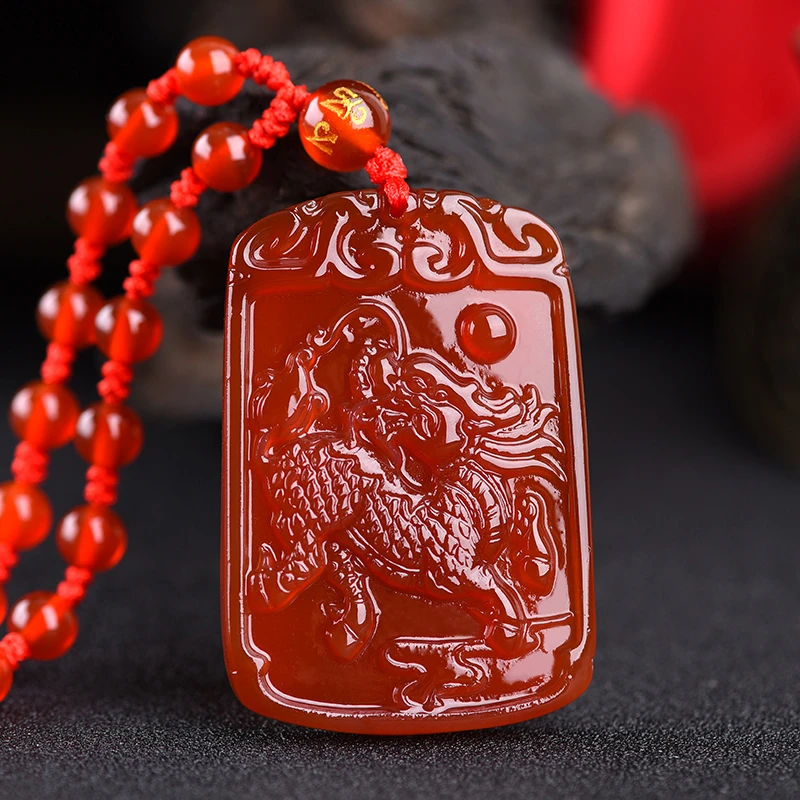 天然红玛瑙火麒麟项坠隆升吉祥物火龙增吉吊坠项链饰品男女款挂件