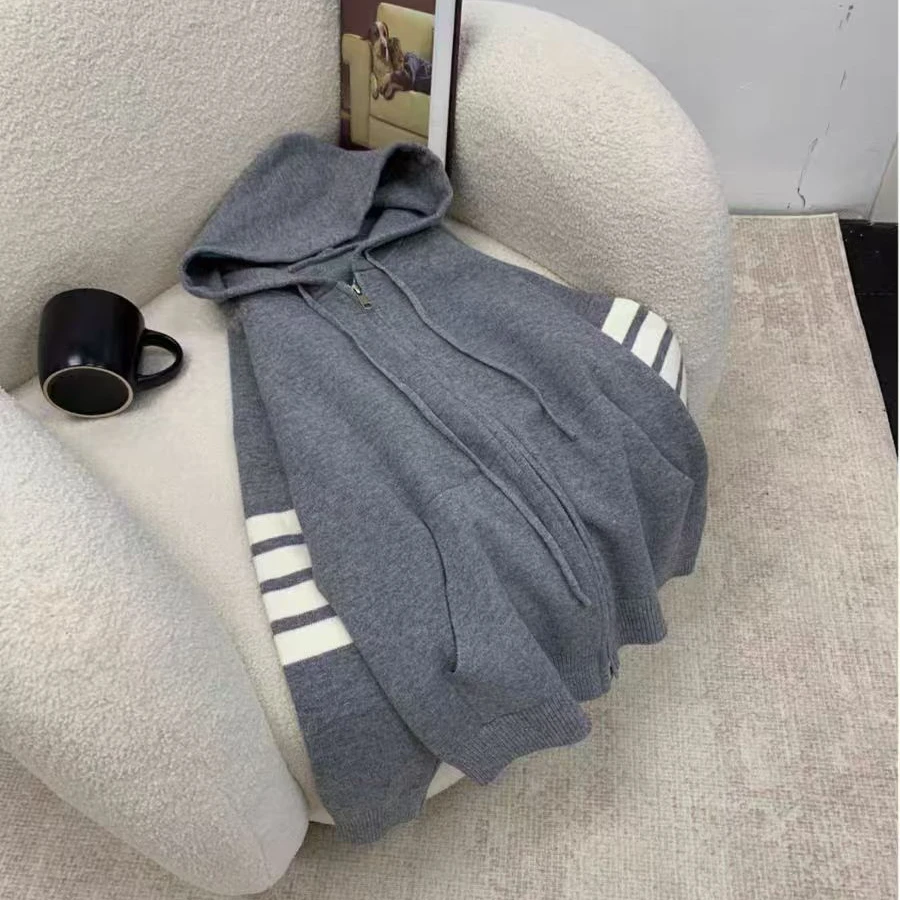 时尚宽松休闲运动开衫外套条纹女士拉链连帽针织卫衣百搭春秋