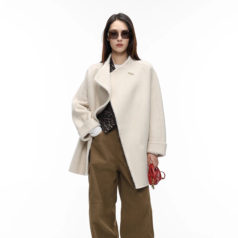 伙伴伙伴FellowFellow羊毛材质中长款外套披肩米色时尚秋冬大衣
