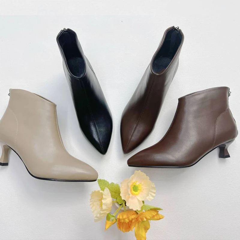 真皮尖头马丁鞋女鞋秋冬新款矮跟短靴女百搭细跟高跟鞋295/296