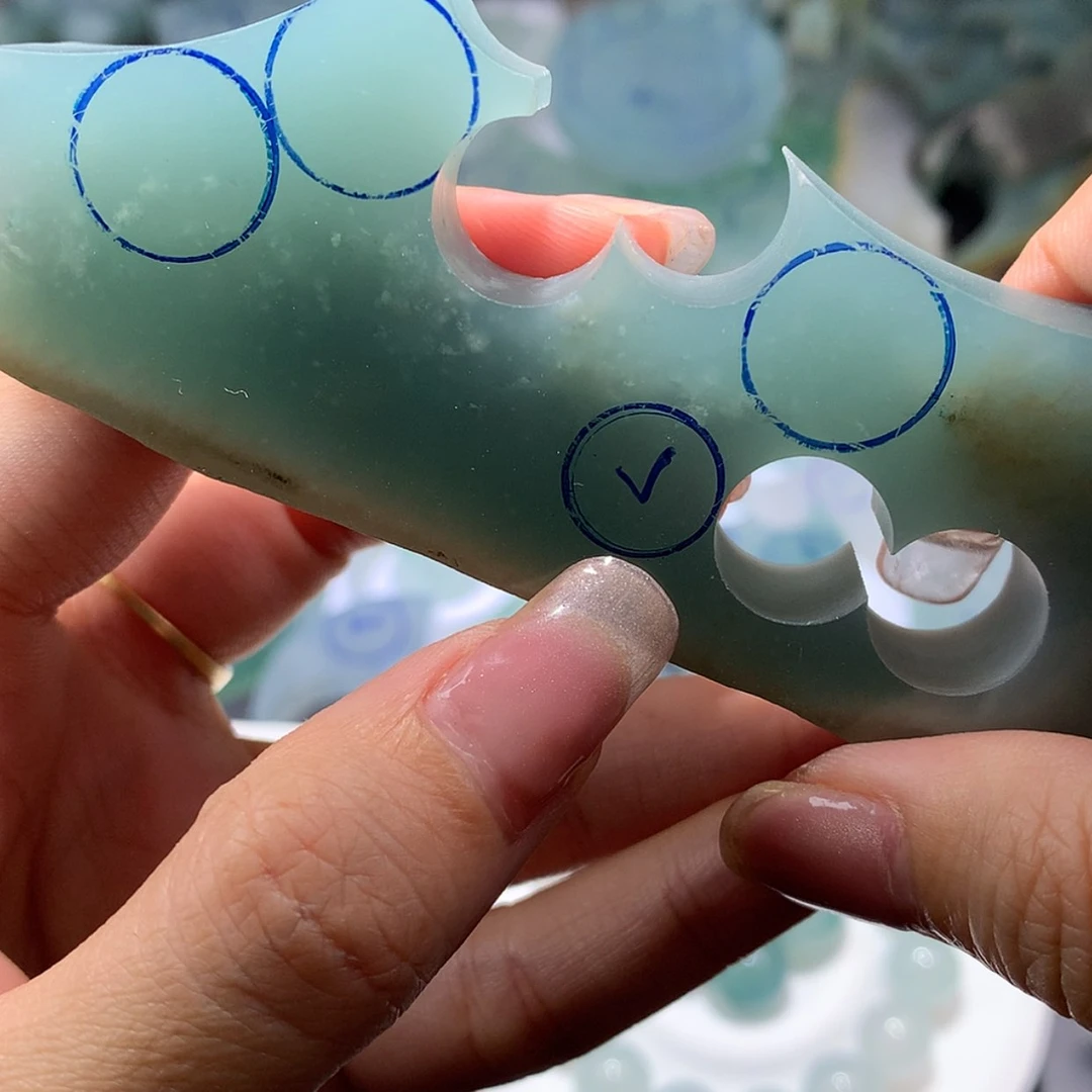 【闪购商品】定制翡翠未镶嵌b***欣