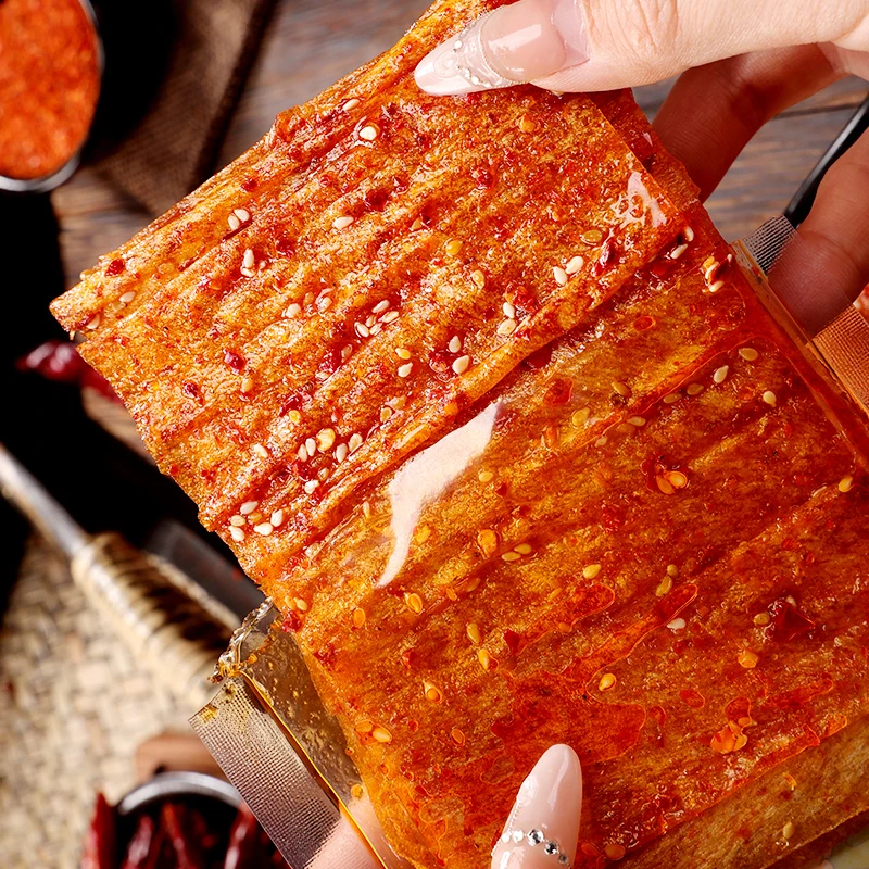 辣摆摆【买4送2】手撕大辣片辣条豆制品纯辣休闲食品解馋零食小吃