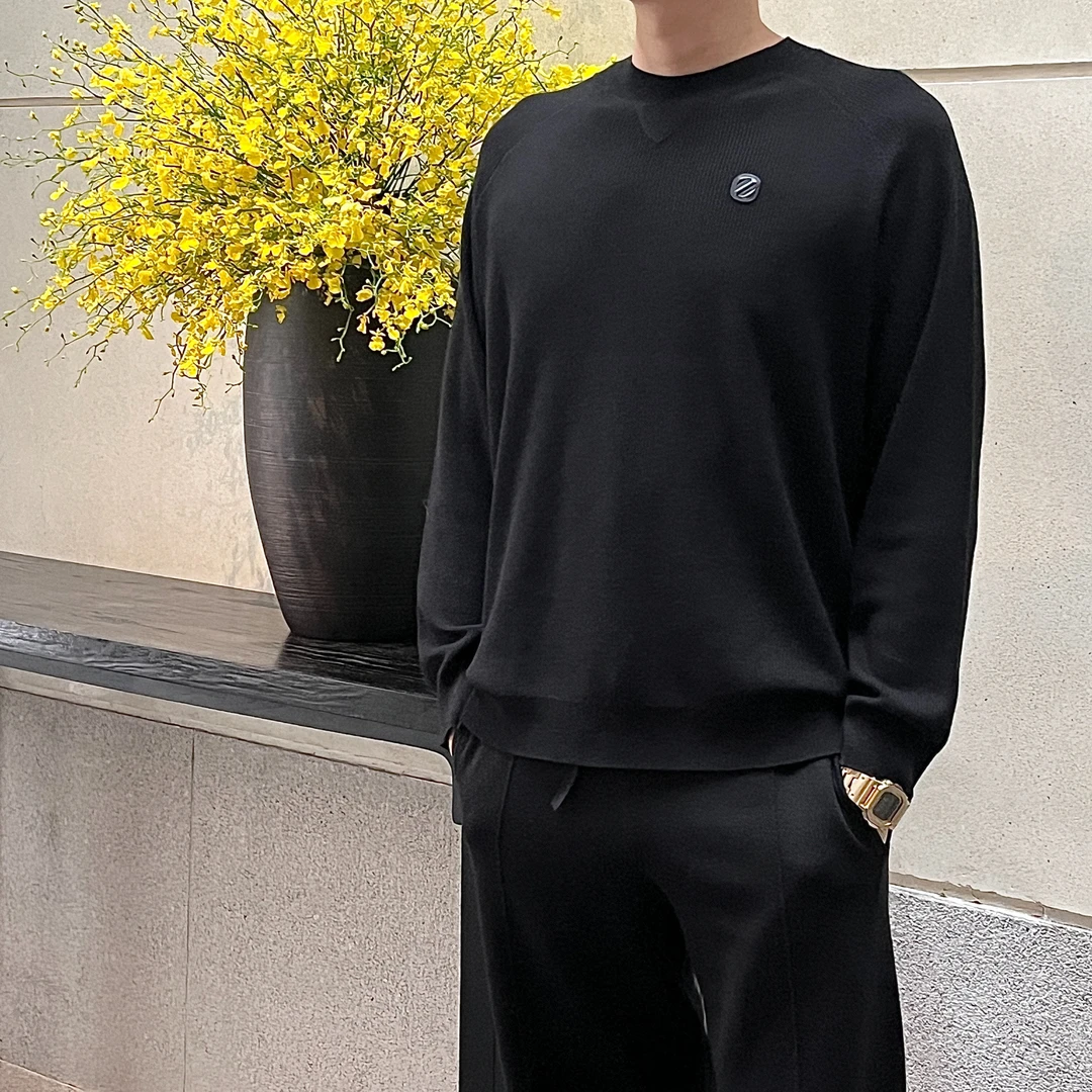 2024秋冬休闲简约百搭纯色圆领针织桑蚕丝羊毛针织衫