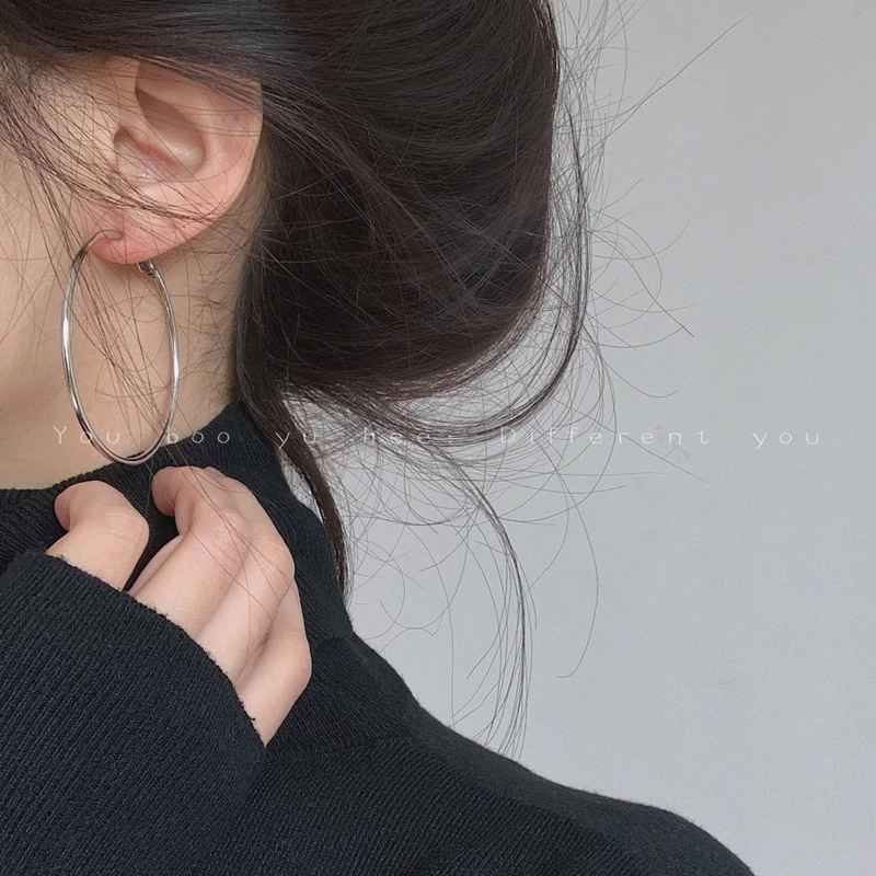 合金耳饰 2025新款爆款耳环女素圈高级感欧美冷淡风大耳圈小众