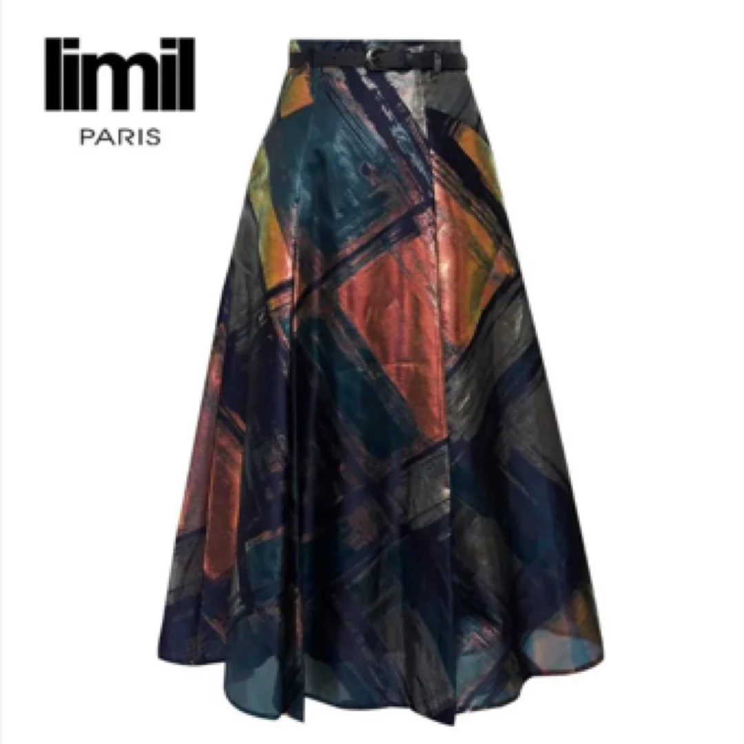 AMASS/阿玛施Limil高级款新中式刺绣色彩长款半身马面裙9200089