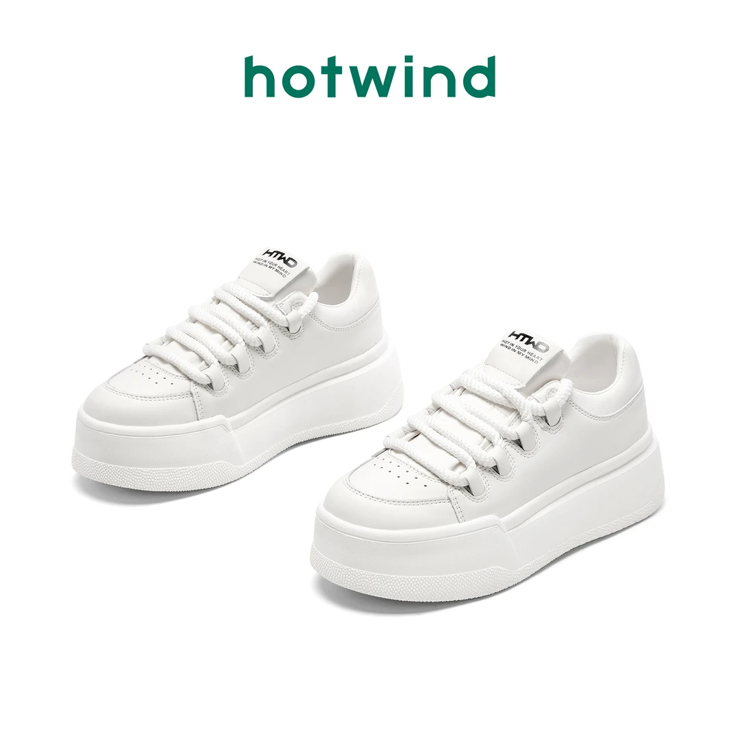 Hotwind/热风简约小白鞋女2024春款新款圆头简约系带厚底百搭板鞋