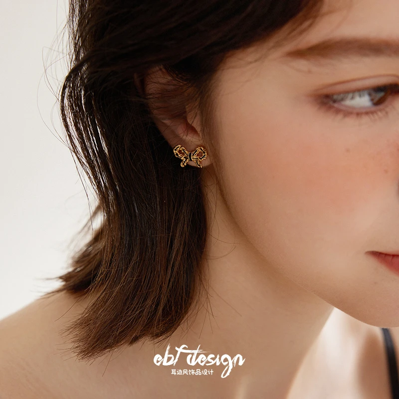 EBFWIND 合金耳饰 【丝带旋律】复古黑金蝴蝶结日常百搭小巧耳钉