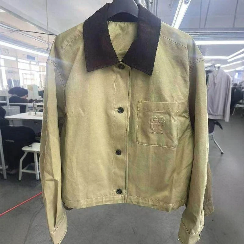 李昂   拼色夹克     短款外套