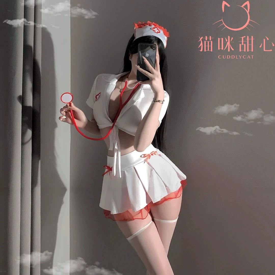 猫咪甜心丨红白软妹装cosplay