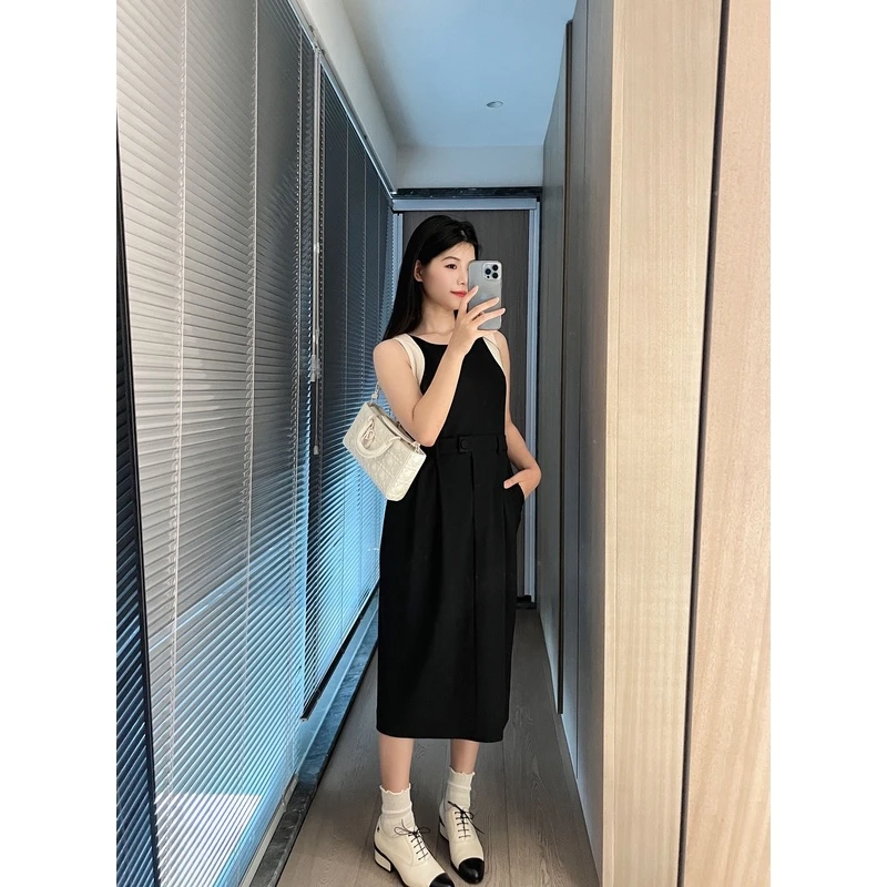 伊麦麦YIMAIMAI 春夏新款黑白撞色丝毛拼接极简连衣裙现货